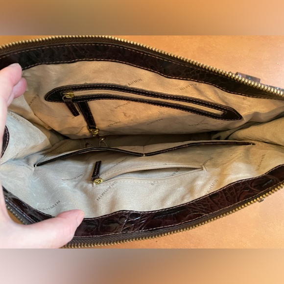 Brahmin EUC zipper top tote bag alligator texture in rich browns and black - Picture 8 of 14